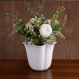 Vida Amelia Vase - White - J.A. Whitney