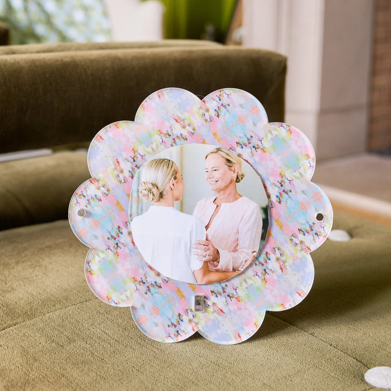 Brooks Avenue Acrylic Round Picture Frame