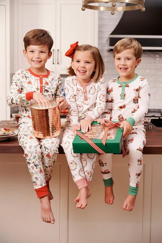 The Beaufort Bonnet Company - Sutton's Sweet Dream Set - North Pole Portrait