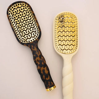 Vented Brush - Tan